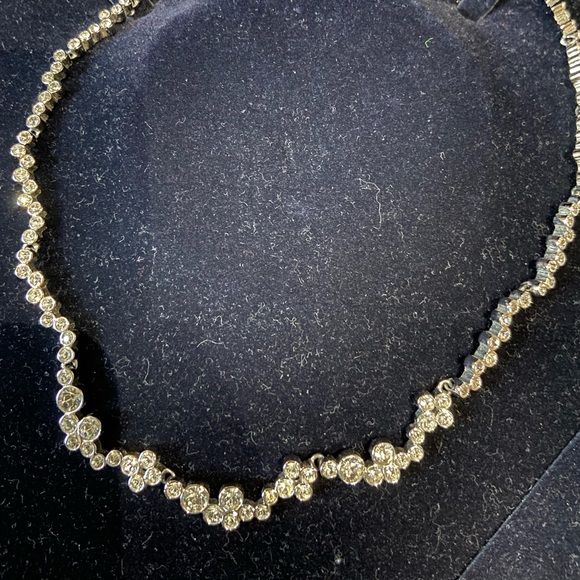 Swarovski necklace (without box but include a Swarovski jewellery pouch) - Picture 1 of 5